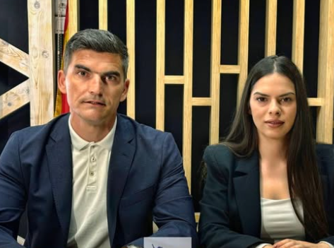 mmne-mladi-stalno-online